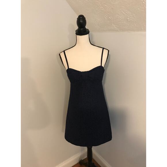Lilly Pulitzer Karina Navy Blue Eyelet Overlay Mini Dress - Size 4 - Picture 1 of 10